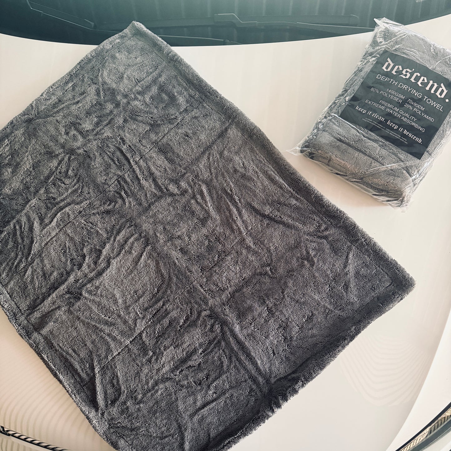 𝖉𝖊𝖘𝖈𝖊𝖓𝖉 | Depth Towel